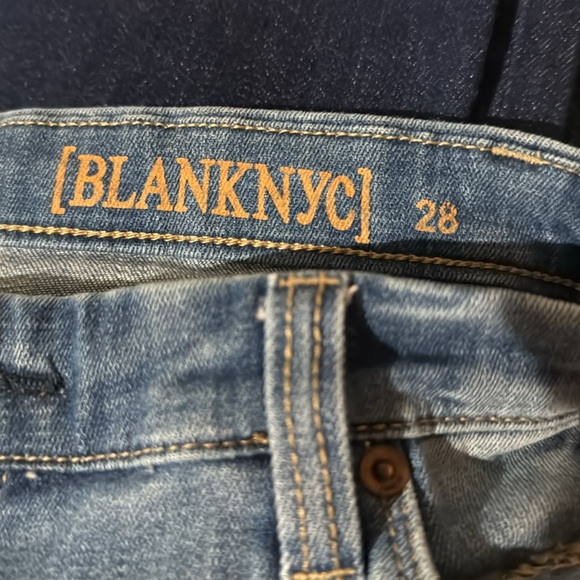 Blank NYC bootcut jeans 28 long - Picture 8 of 9